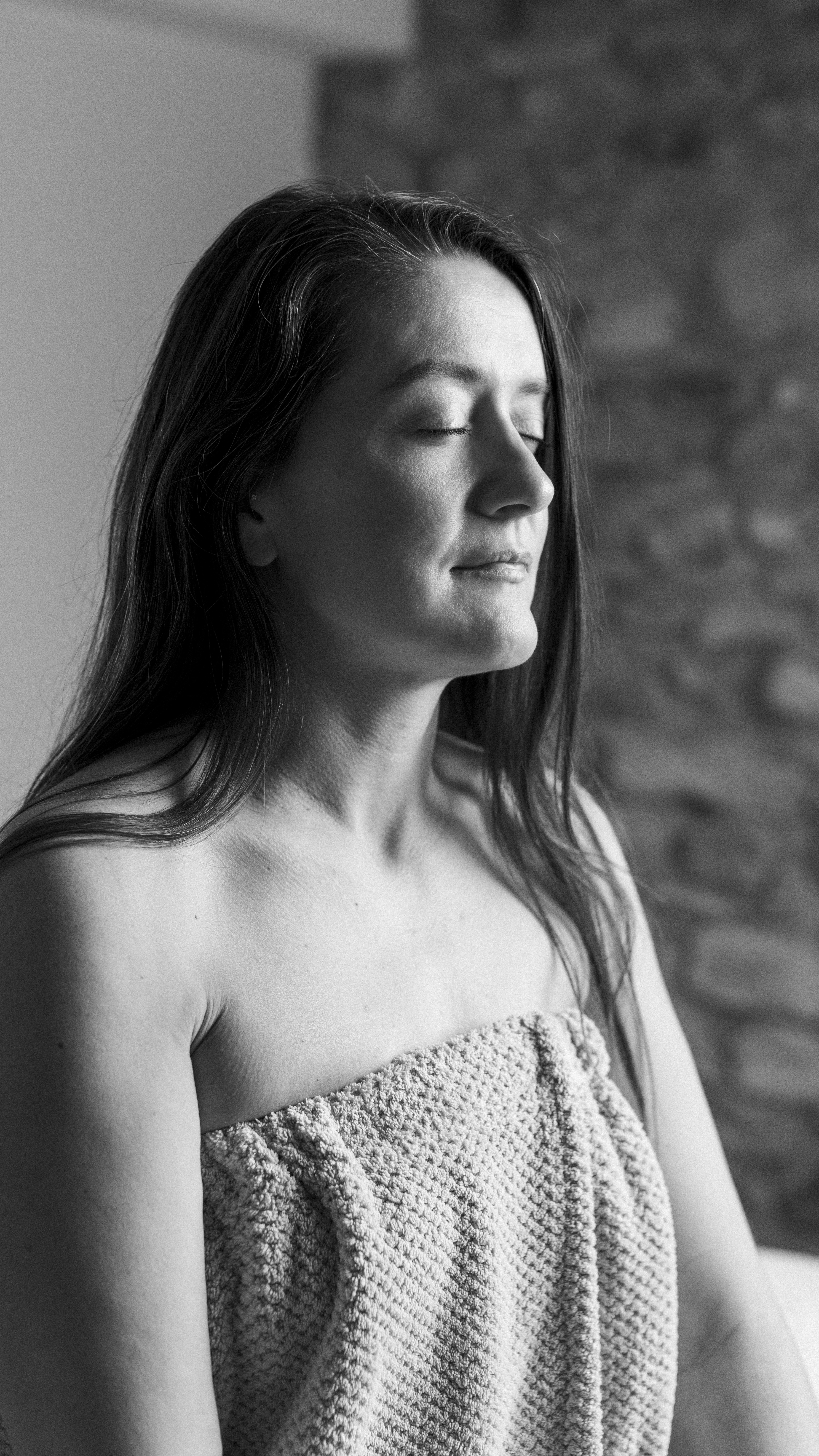 Gesichtsstraffung natürlich Schweiz – CosmoFacial™ Behandlung ohne Eingriffe
